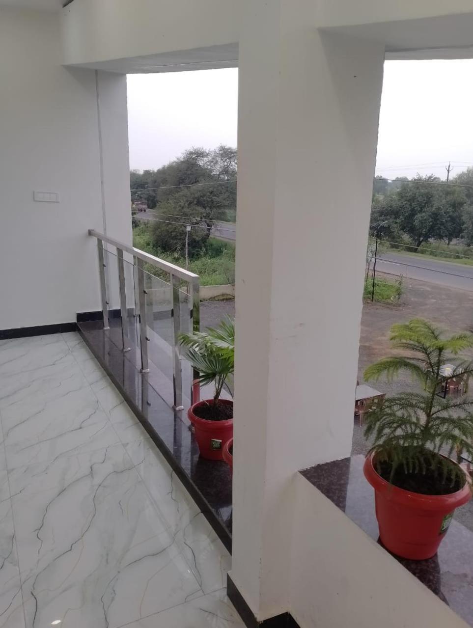 Hotel Moonlight & Restaurant Sehore Exterior foto